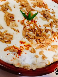 A picture of #Fattet_humus#Mid_Eastern_savory_Chickpeas_bread_pudding.