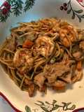 สปาเกตตี ผัดกระเพรา หมู กุ้ง