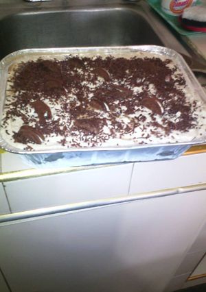 Una foto de Marquesa de chocolate con galletas oreo