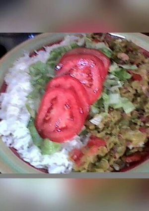 Una foto de Alberja partida con carne molida