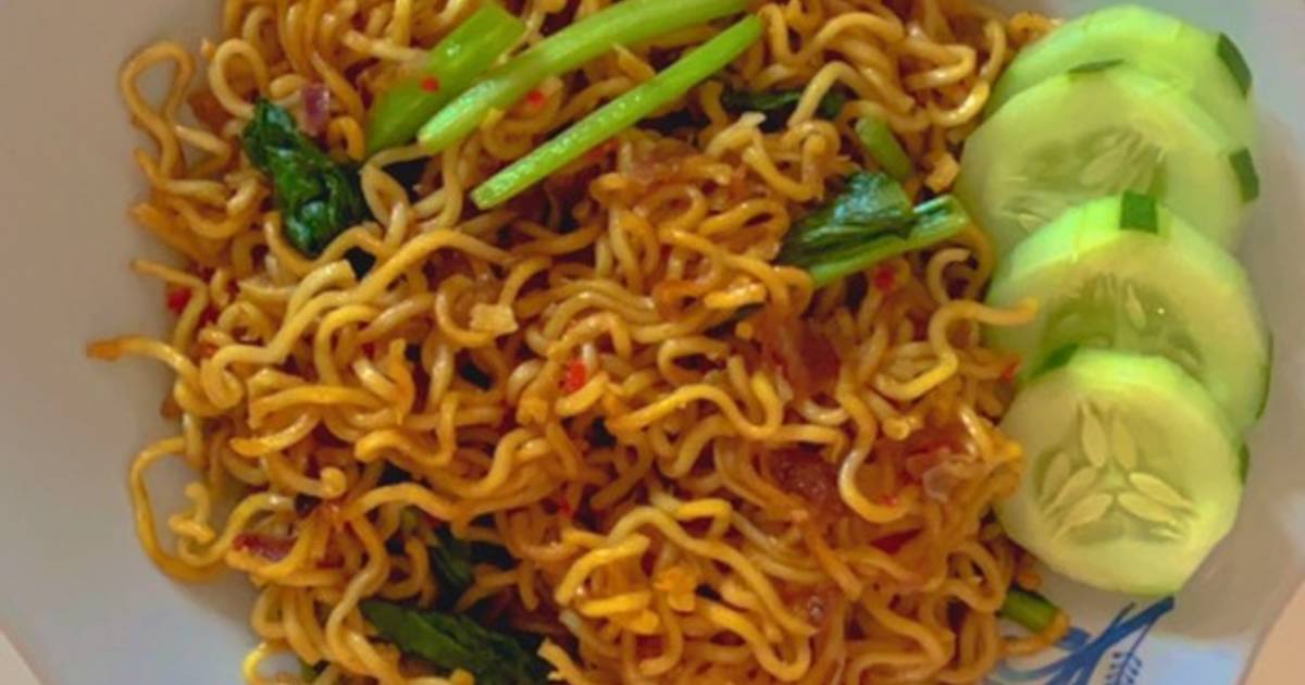 Resep Mie Goreng Simple Oleh Mami Gwen - Cookpad