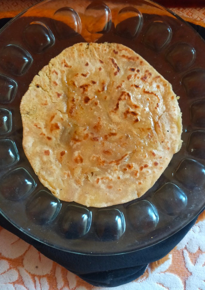 તુવેર દાળ ની વેડમી (Tuver Dal Vedmi Recipe In Gujarati) રેસીપી મુખ્ય ફોટો
