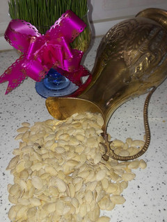 عکسی از دستور بو دادن تخمه کدو