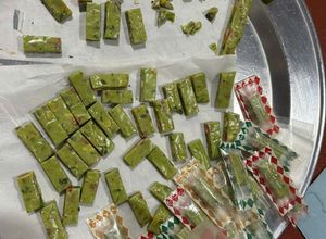 Hình của món Kẹo nougat kẹo hạnh phúc.