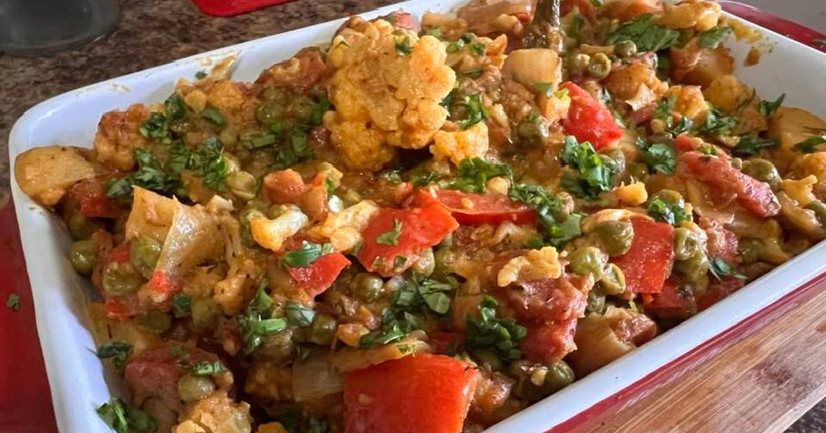 Mixed vegetable karahi Recipe by Sarvat Hanif Cookpad