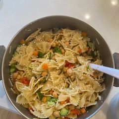 A picture of Vegan Pasta Salad.