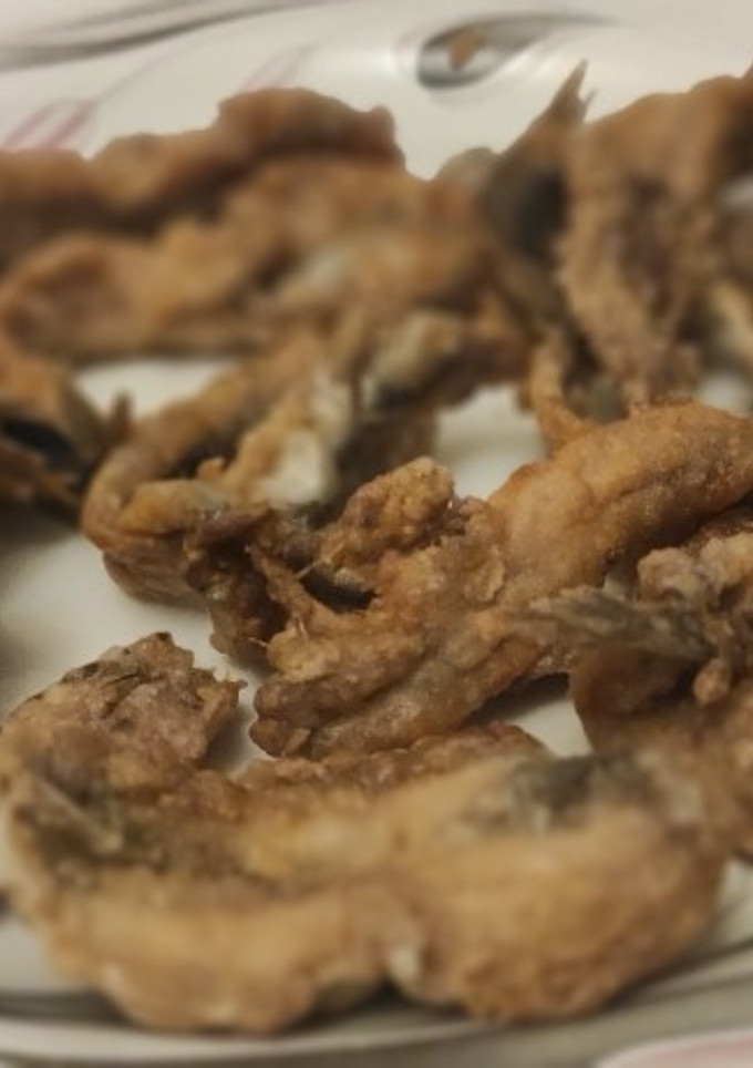 Una foto de Boquerones sin espina con toque de limón fritos y crujientes