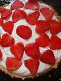 Pie con crema chantilly y fresas