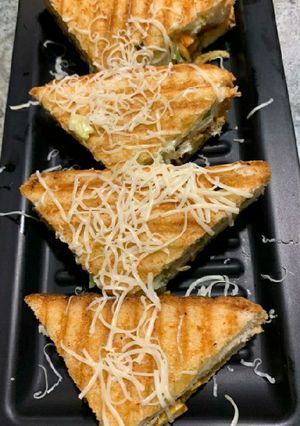 A picture of Grilled Sandwich.