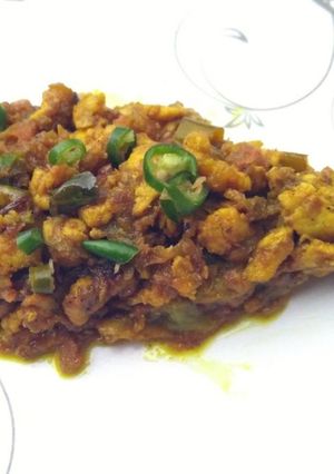 চিকেন বেগুন বাহার(Chicken begun bahar recipe in Bengali) রেসিপির প্রধান ছবি