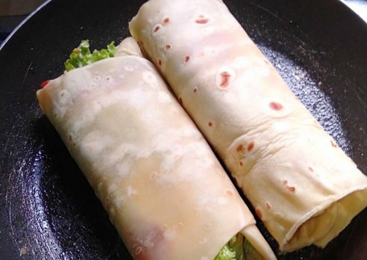 Cara Mudah Menyiapkan Kebab ayam home made ala dapur deso, Enak Banget