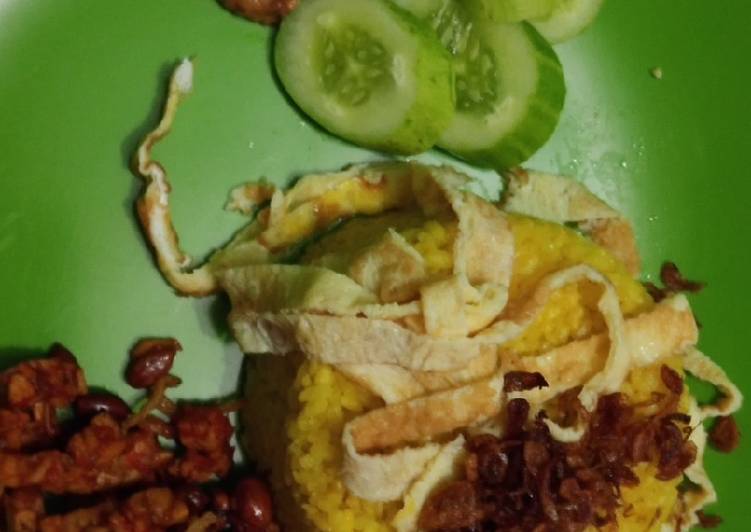 Nasi Kuning Magicom ala Nduy