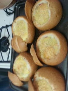 Una foto de Panecillos rellenos horneados!!