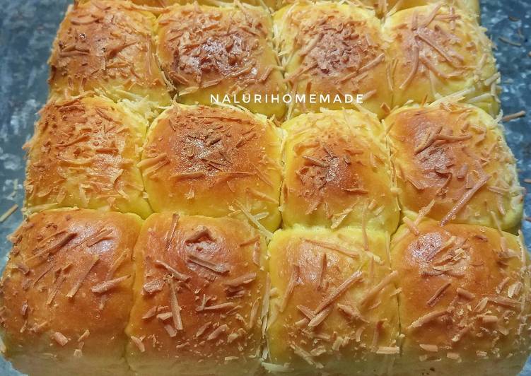 19.2020.Roti Labu Kuning (Pumpkin Bread)