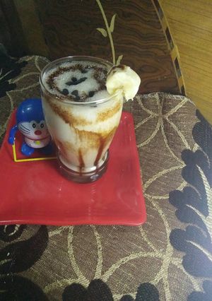 A picture of Chocolate banana milk shake.