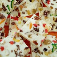 A picture of White Chocolate Bark.