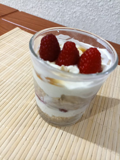 Una foto de Yoghurt con avena