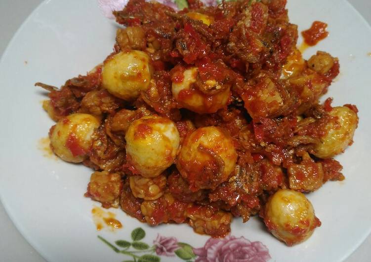 Balado teri,tempe dan telor puyuh