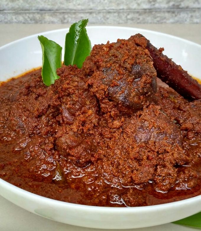 https://img-global.cpcdn.com/recipes/20962f941ac3a9ca/680x781cq80/resep-rendang-minang-lamak-bana-foto-resep-utama.jpg