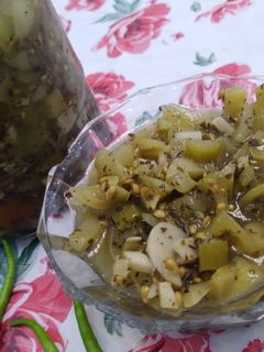 عکسی از دستور ترشی کاله گوجه