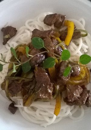 Una foto de Solomillo con salsa teriyaki