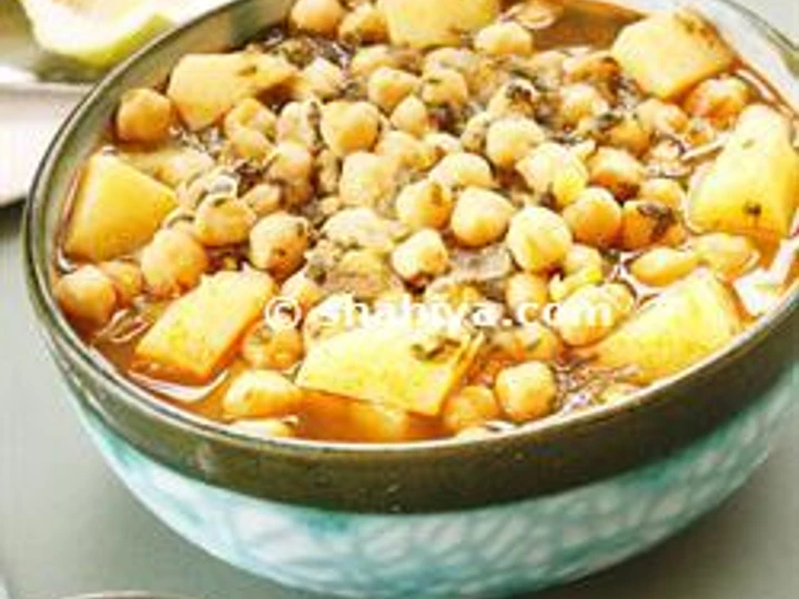 Easy Way Make Recipe Moroccan Chickpea &amp;amp; Potato Soup that is  Makes Drooling, Delicious}