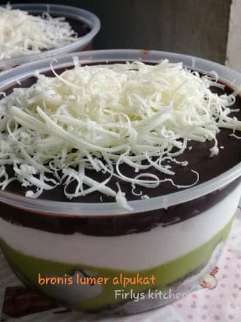 Cara Gampang Membuat Bronis lumer alpukat Irit Anti Gagal