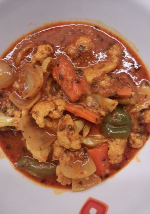A picture of Gobhi Tikka Masala.