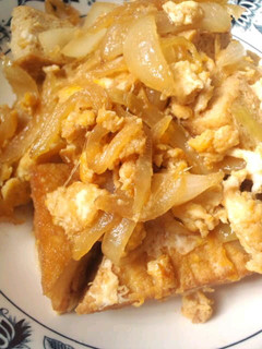 A picture of *Thick Fried Tofu with Egg in Katsudon Style*.