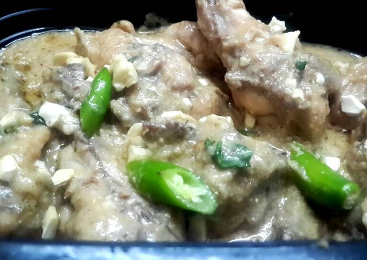 Steps to Prepare Favorite Murgh Badam Korma/ Chicken Korma with nuts