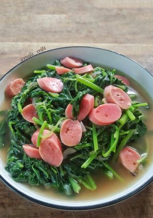 Foto resep Tumis Bayam Sosis