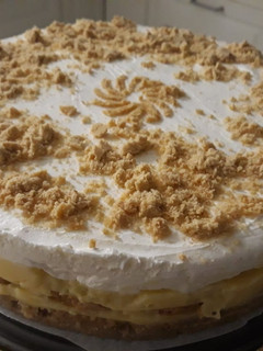 Gesztenyés, pudingos torta sütés nélkül recept fotója