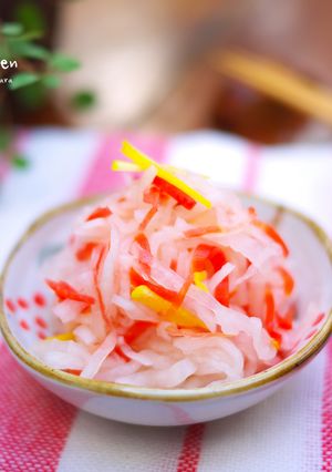 柚香紅白蘿蔔絲 ゆず紅白なます 的食譜成品照片