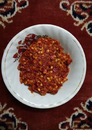 A picture of Ranjaka Red chilli chutney.