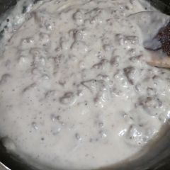 A picture of Hamburger Gravy.