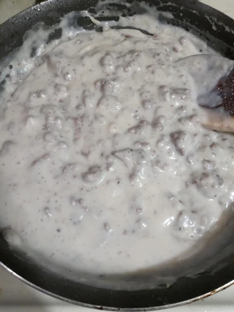 Easy Steps to Prepare Recipes Hamburger Gravy the Delicious Appealing.