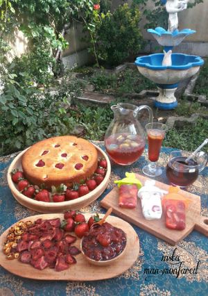 عکسی از دستور میوه خشک توت فرنگی
