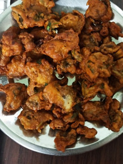 மஸ்ரூம் சில்லி(mushroom chilly recipe in tamil) செய்முறை முக்கிய புகைப்படம்