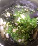 Canh rong biển đậu hũ