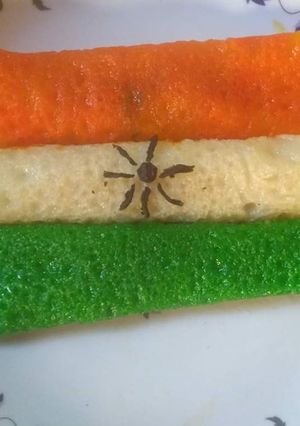 ট্রাইকালার পাটিসাপটা (tri color patisapta recipe in Bengali) রেসিপির প্রধান ছবি