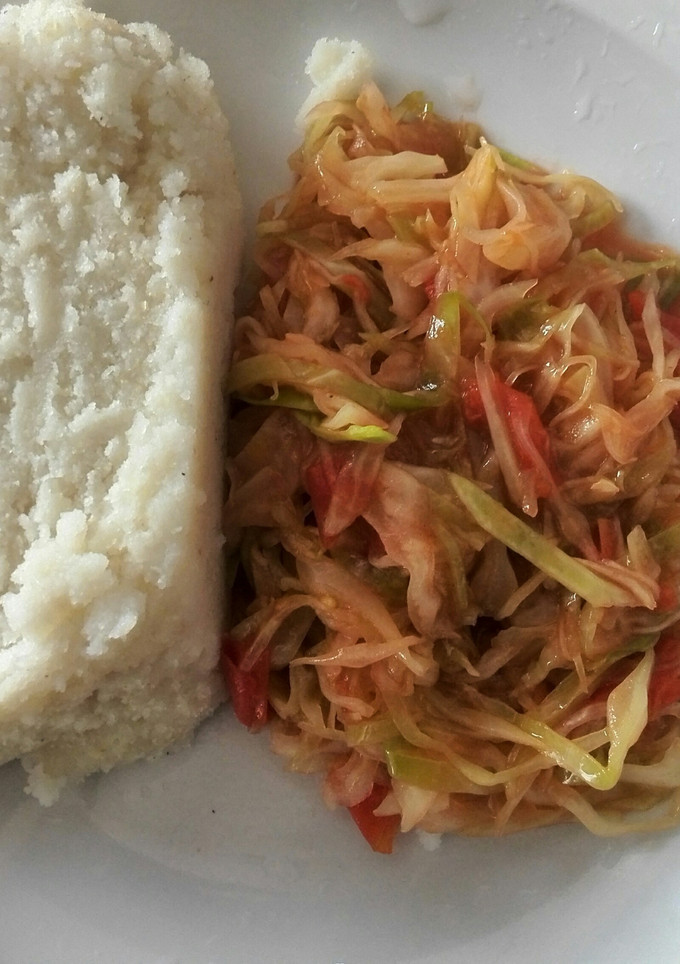 A picture of Fried Cabbage with Ugali.