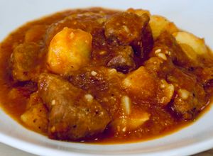 Foto principal de Carne guisada con patatas como la de tu abuela
