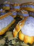 Pasta choux con crema de mascarpone y moras