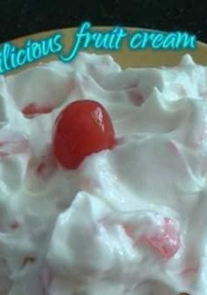 फ्रूट क्रीम (Fruit cream recipe in hindi) रेसिपी मुख्य फोटो