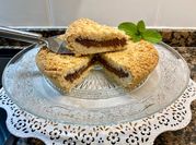Una foto de tarta de queso y nutella