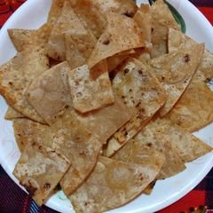A picture of Chapati papad snacks.