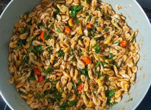 Hình của món Tép đồng xào củ nén.