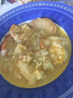 Una foto de Sopa de cebolla