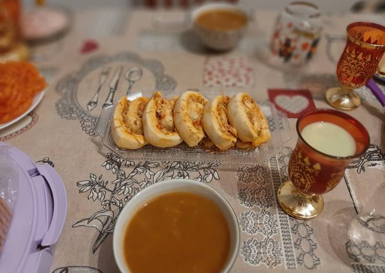 Rollo de pizza de atún