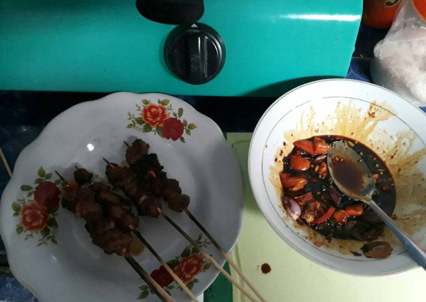 Sate daging sapi/kambing bumbu kecap